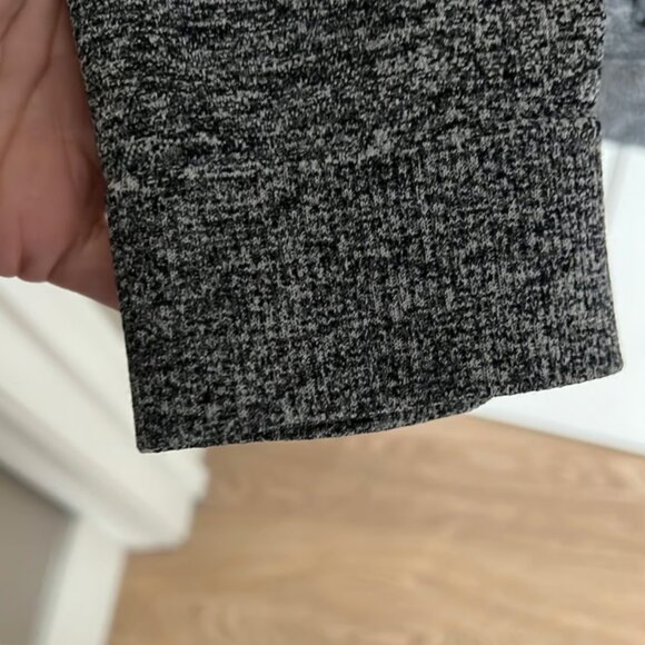 Lululemon mens unisex zip up track jacket - like new! Med - Picture 3 of 5